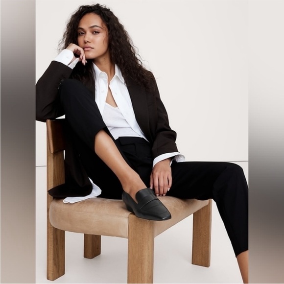 Banana Republic Italian Leather Everyday Loafer Ivory NWT - Picture 2 of 7